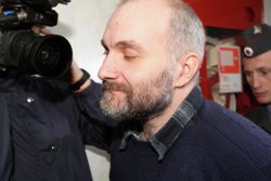 Маньяк выкапывал могилы девочек