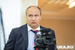 Эдуард Шмонин получил 8 лет за распространение фейков и порнографии, но отправился на фронт