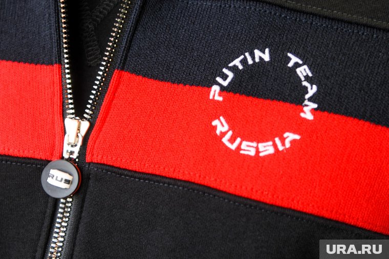 Putin Team отправили на фронт 10 тонн помощи (архивное фото)