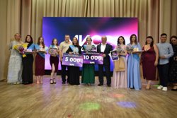 Победительницам достались денежные призы