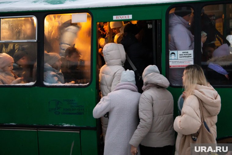 Жители ханты-Мансийска жалуются на давку в автобусах
