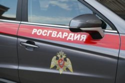 В момент обысков у МХАТа дежурили сотрудники Росгвардии