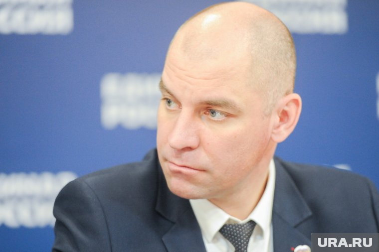 Депутат Ботов отметил, что из-за возрастных изменений у водителей может быть снижена внимательность на дорогах