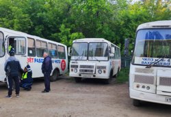 Предприниматель выводил на рейсы неисправные автобусы