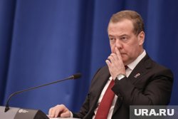 Дмитрий Медведев пригрозил, что в случае провокаций Зеленского на 9 мая, следующий день для Киева может не наступить вовсе