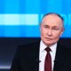 Путин ненавязчиво помог странам СНГ сделать выбор между Россией и Западом