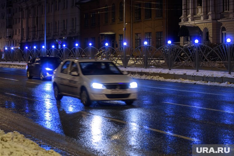 Чтобы поджечь вертолет, дети приехали в аэропорт на такси (архивное фото)