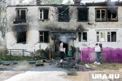 Жильцы сгоревшего дома в Игриме целый год добиваются квартир или компенсаций от местных властей (архивное фото)                           