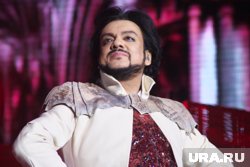 После инцидента Киркоров продолжил выступление