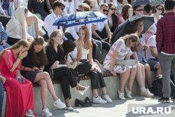 Выпускной можно провести в общественном месте - например, в Парке Горького