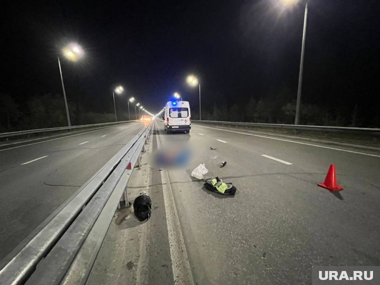 Водитель мотоцикла погиб до приезда скорой помощи