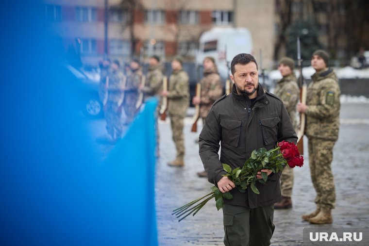 Украинский лидер Владимир Зеленский заявил, что Украина «больше всех на свете» хочет завершения конфликта 