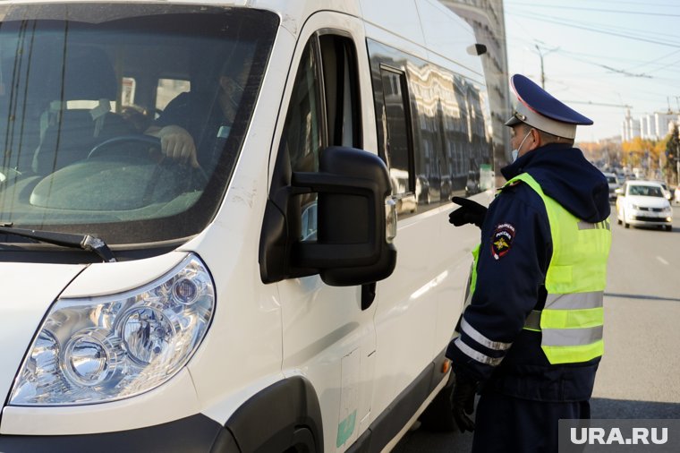 Полиция Нижневартовска провела рейды в общественном транспорте