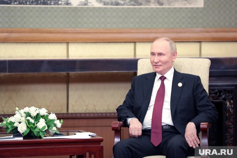 Путин поздравил главу Таджикистана с Днем независимости