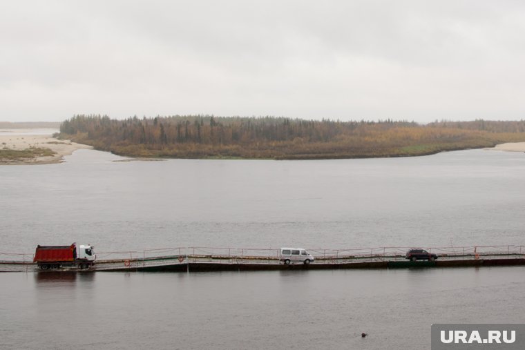 В Нижневартовском районе ХМАО открыли движение по понтонному мосту