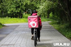 У челябинок на 80% взлетел спрос на работу курьером 