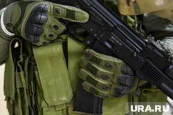 Охрана оперативно заблокировала входные двери и вызвала сотрудников Росгвардии