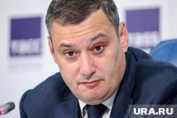 Хинштейн указал подрядчику восстановить здание школы, продав собственную почку