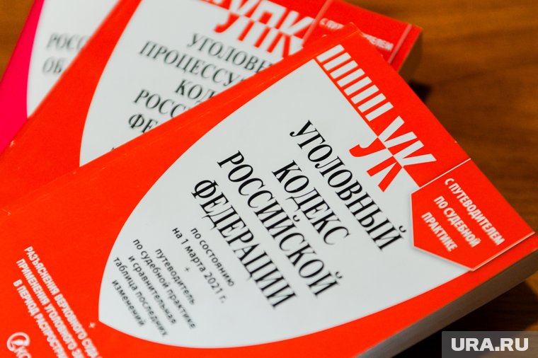 За кражу молотков из салонов автобусов предусмотрена уголовная ответственность 