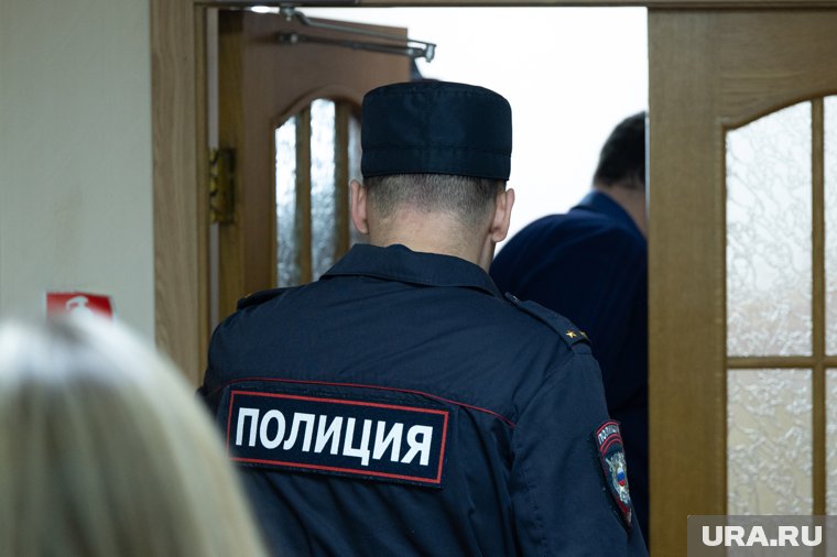 Силовики изъяли всю нелегальную продукцию