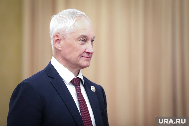 Белоусов поздравил танкистов