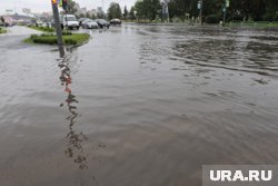 Сейчас всем потребителям уже восстановлена подача воды