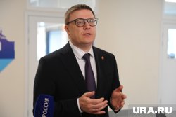 Алексей Текслер при осмотре лицея заметил ошибку в дате начала правления Рюриковичей