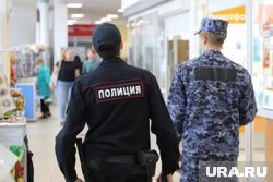 Полицейские в Кургане проверили магазины
