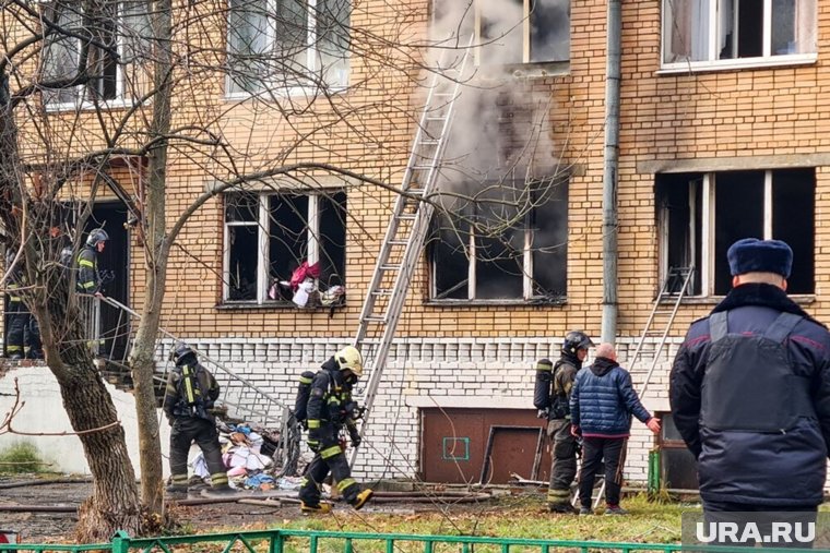 Спасатели оперативно потушили возгорание 