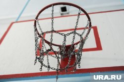 Юные курганцы показали мастерство в баскетболе на площадке и за игровой приставкой