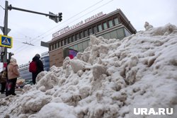 Треть лежащего снега в Екатеринбурге выпала 9-10 марта