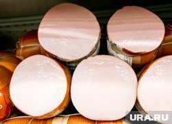 В колбасе обнаружили «мясной клей», который запрещен на территории России (архивное фото)