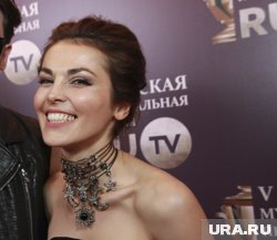 Сати Кзаанова призналась, что старается оберегать свою лочь от излишнего внимания, пока он маленькая