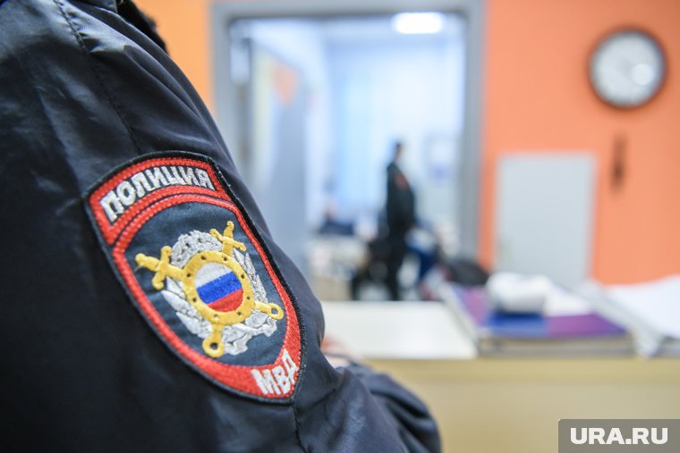 Женщина выгнала его из квартиры, прекратила общение и запретила ему видеться с домашними животными