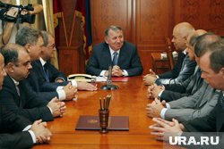ФСБ проводит обыски у основателя «Анжи», госсекретаря Дагестана: что о нем известно