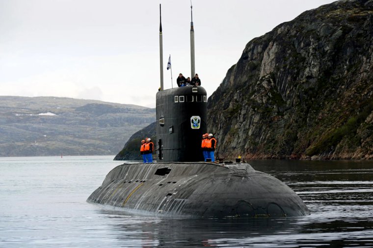 Подлодка «Архангельск» успешно провела учения в Баренцевом море