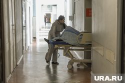 В больницах остаются 63 взрослых
