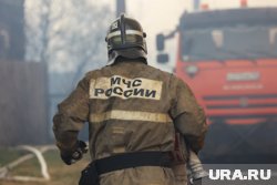 Площадь пожара составляет около 4 000 квадратных метров