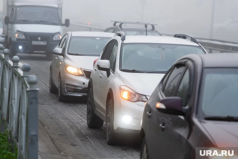 В Кировском районе автобусы приезжают с опозданием на 40 минут 