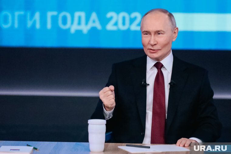 Путин будет праздновать Новый год дома
