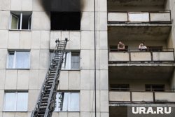Пожар произошел в квартире на пятом этаже