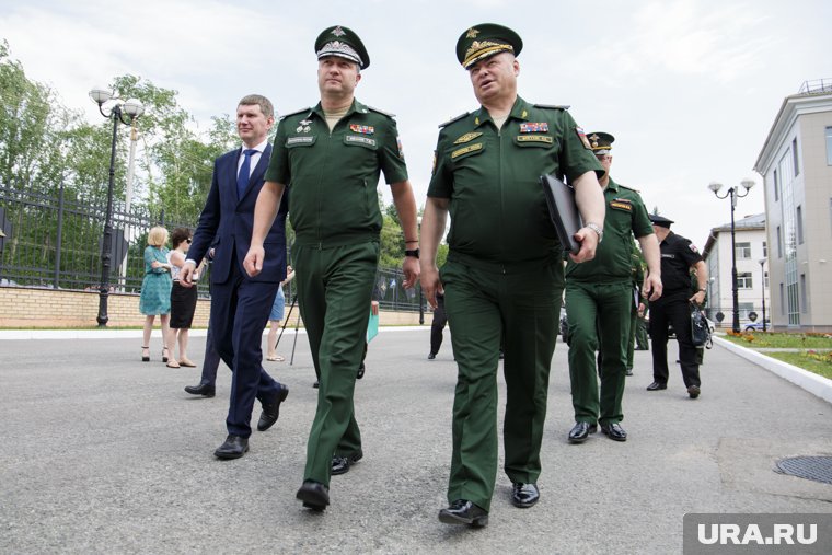 Были задержаны и арестованы Тимур Иванов (на фото слева) и Юрий Кузнецов