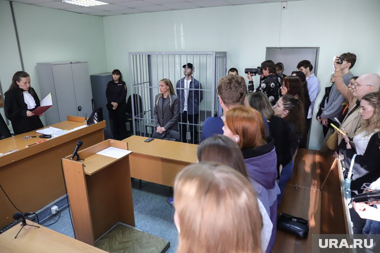 31 июля поддержать Дениса пришли все сотрудники головного офиса агентства