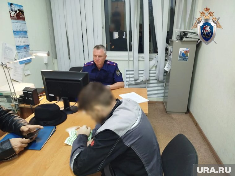 Следователи задержали подозреваемого в убийстве женщины и детей в Заволжском районе
