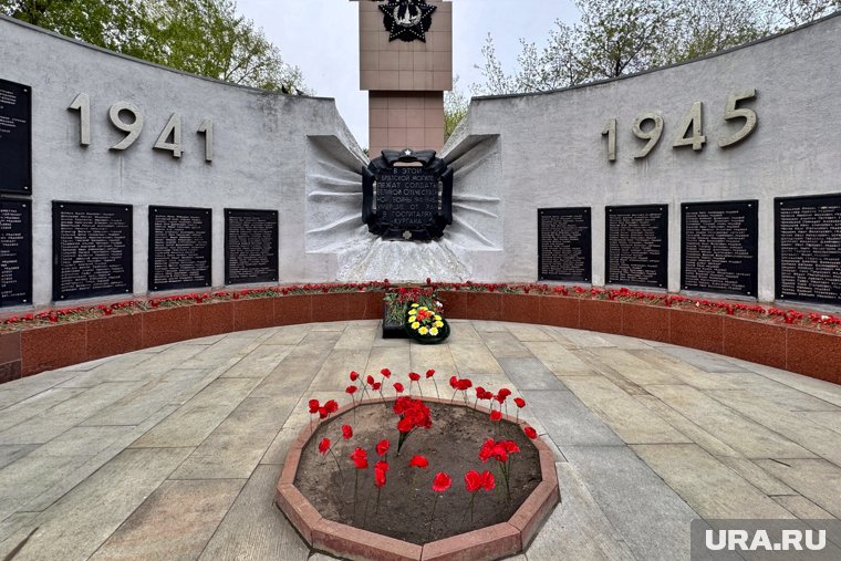 Мемориал павшим воинам открыли в Белоярске (архивное фото)