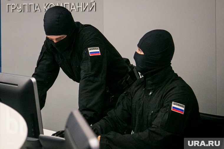 После обыска Трифонова увезли