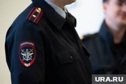 Нефятная компания просит поощрить полицейских
