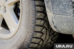 В РФ зафиксировали рекордный ажиотаж на «переобувку» автомобилей