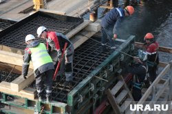 Произведено фрезерование асфальтобетонного покрытия и демонтаж барьерных ограждений
