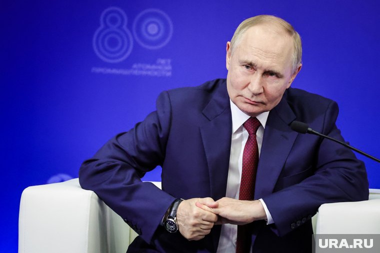 Изменение ключевой ставки происходит по итогам дискуссий экспертов в правительстве, поделился президент